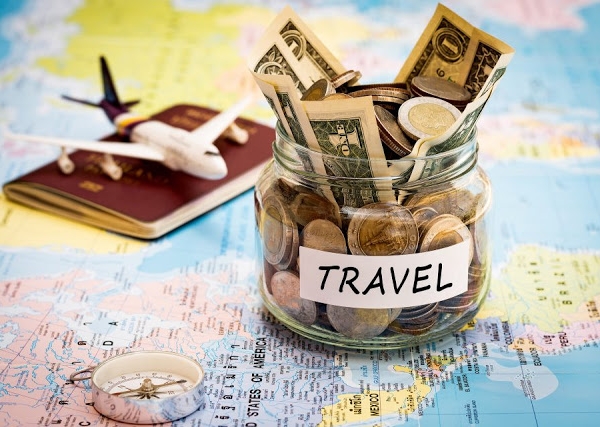 50 Ways How I Saved My Money To Travel The World | Zanne Xanne’s Tips